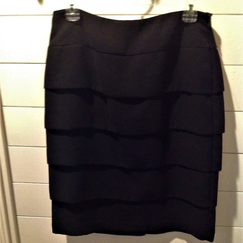 Jones Studio Separates   Black layered Skirt Size 6